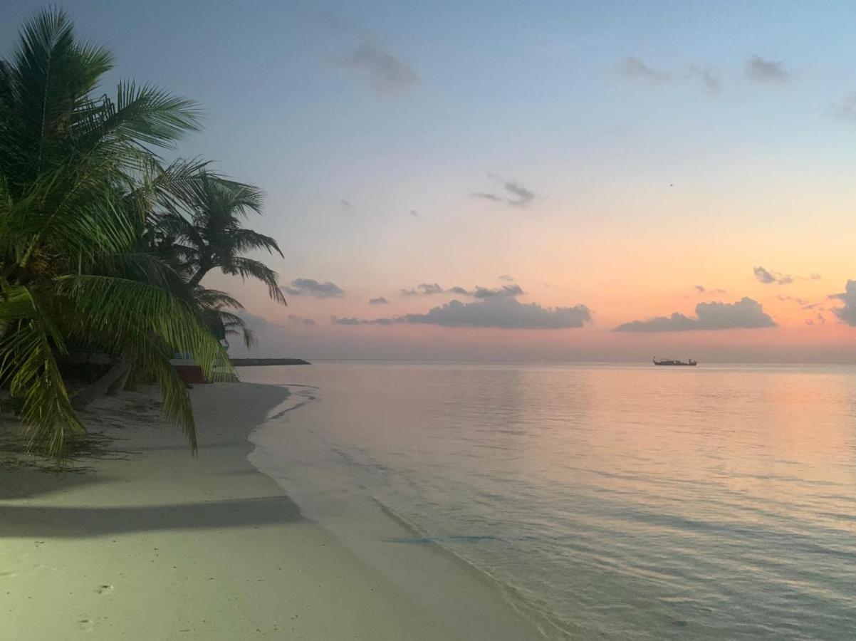 Athens View Hotel Guraidhoo  Exterior photo